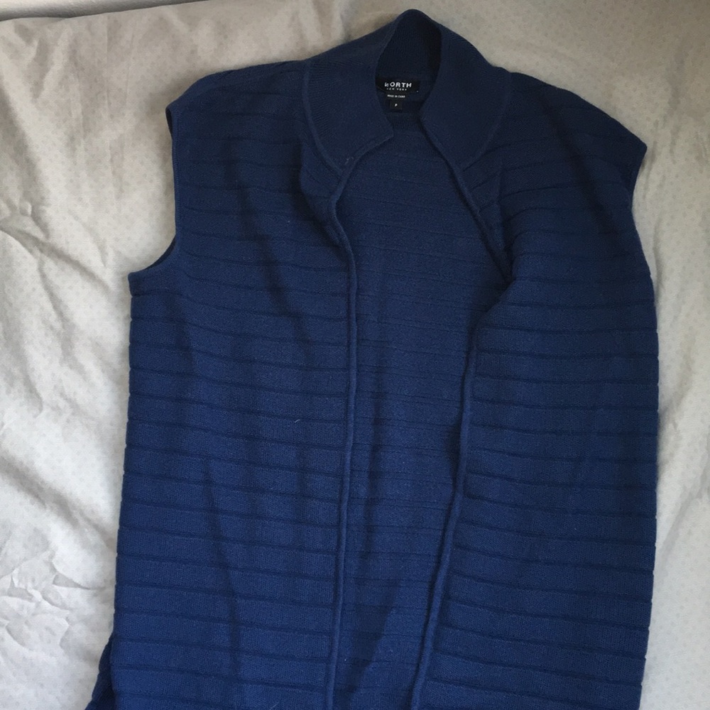 Wool Sleeveless Cardigan